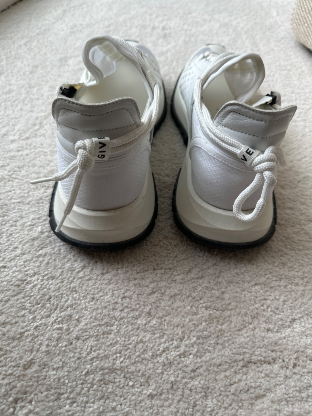 GIVENCHYY Trainers - Picture 5 of 7